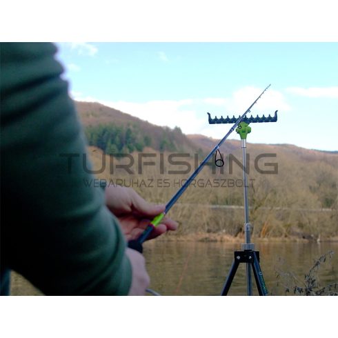 Delphin CROXER 240cm/45g/2 rész