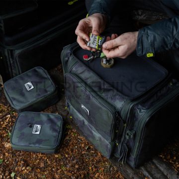   RIDGEMONKEY RUGGAGE 40 LITRE RUCKSACK AND ACCESSORY CASE BUNDLE